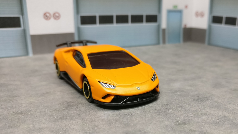 Illustration for article titled Fast and Furious Fridays- Tomica Huracan Performante